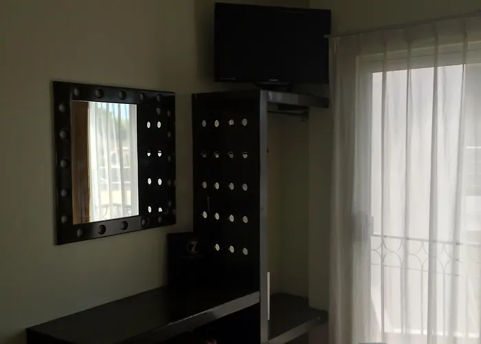 Seven Crown Express & By Kavia Hotel 3*