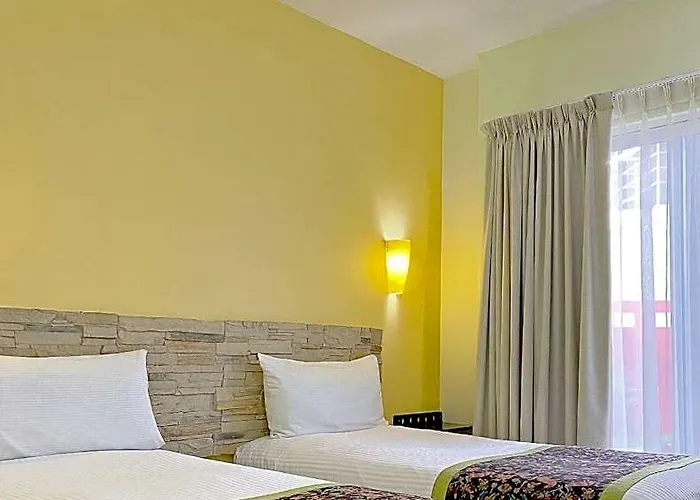 Seven Crown Express & By Kavia Hotel Cabo San Lucas